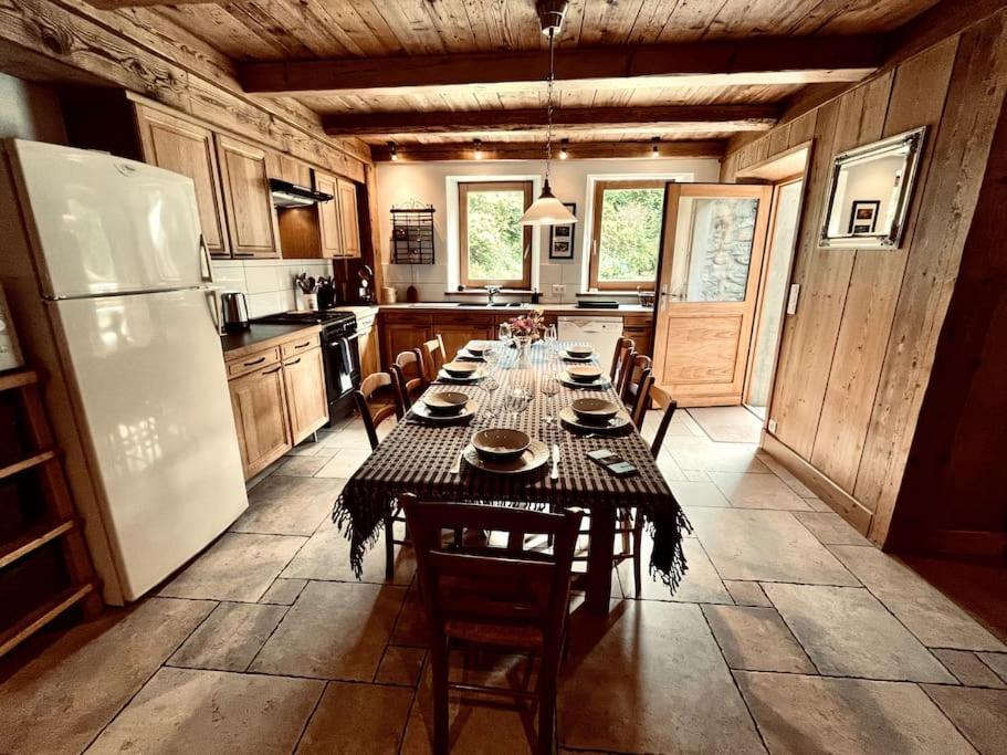 La Ferme De La Tour - Vallee De Chamonix Chalet *